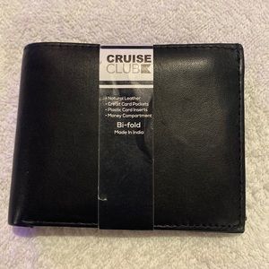 Men’s black Bi-fold Wallet